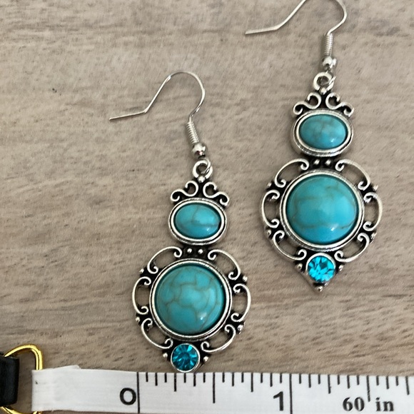 Vintage Boho Drop Dangle Earrings Ancient Silvery Style With Turquoise Stone - Picture 7 of 11